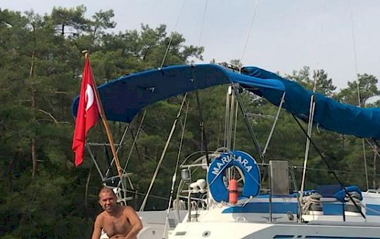 Gallery Swan 40 Marinara - Ce180821 F444 4290 83fe 42acc40dde78